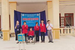 Trường TH Phương Chiểu tổ chức giao lưu với Trung tâm nuôi dưỡng người khuyết tật Chiến Công